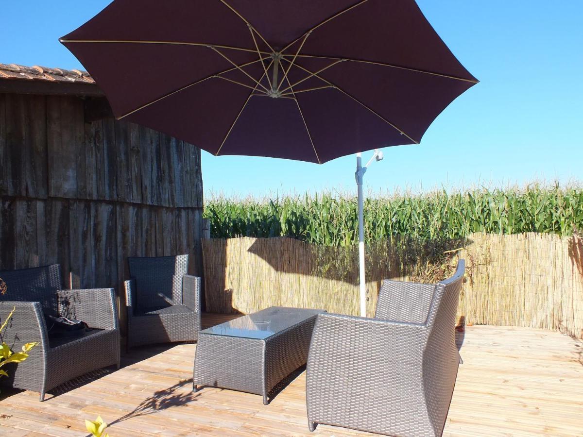 Country B&B Saint-Pierre-d'Eyraud Buitenkant foto